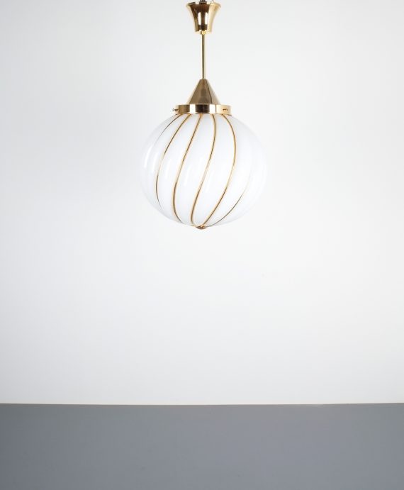 Josef Hoffmann ball lamp_01