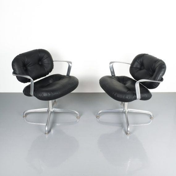 hannah morrison black leather chairs_02